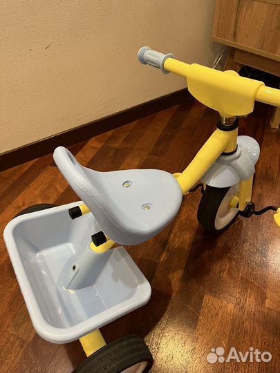 Детский трехколесный велосипед бу