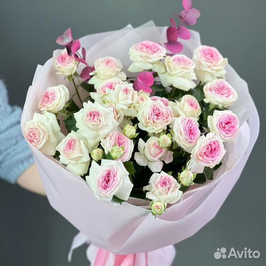 Нежный букет из роз 