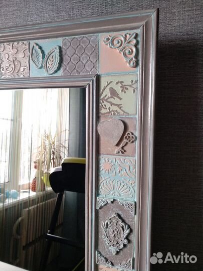 Зеркало в раме (ручная работа)