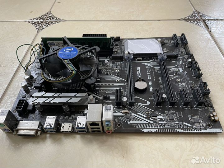 Материнская плата Asus