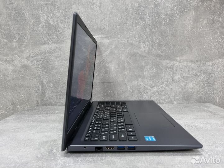 Ноутбук Acer Extensa 215-32 (N20C5) 15.6