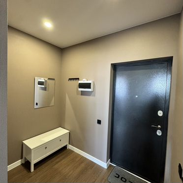 10 и более-к. квартира, 35,6 м², 24/24 эт.