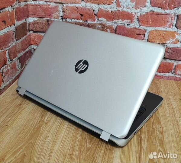 Ноутбук Hp windows 10 i3 с дискретной видео Игрово