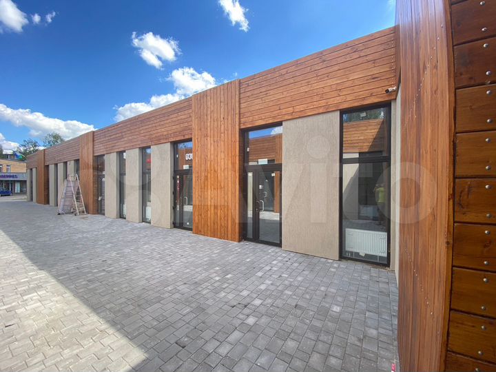 Здание, 601.4 м²