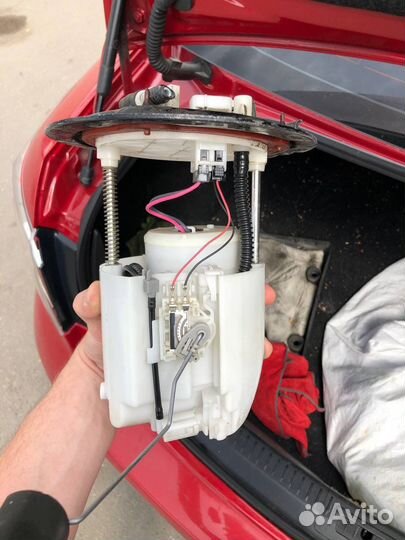 Бензанасос mazda 6 GH