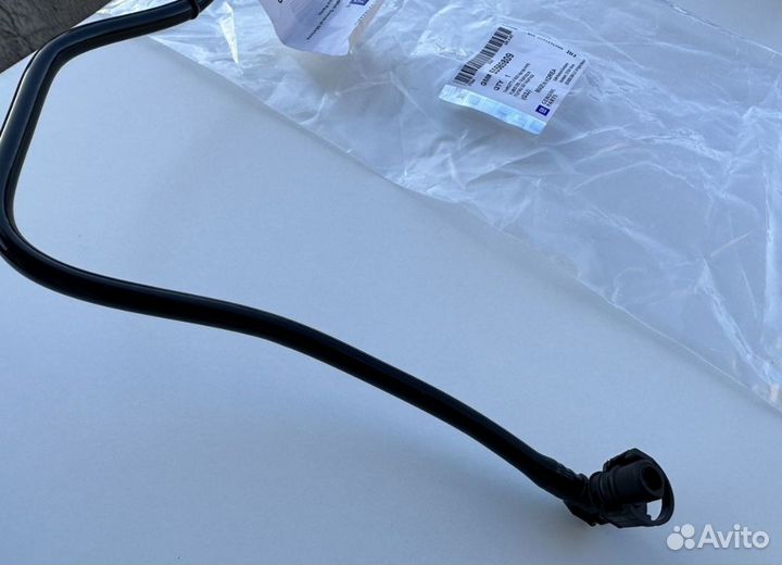 Трубка подогрева дроссельной заслонки GM