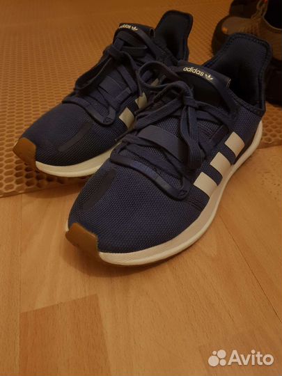 Кроссовки Adidas U Path Run