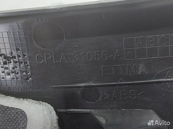 Накладка стойки В Land Rover Range Rover Sport 2