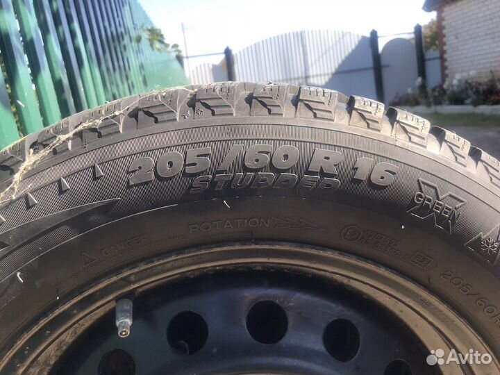 R16 Michelin X-Ice North XIN2 205/60, PCD 5x114.3 DIA 67.1