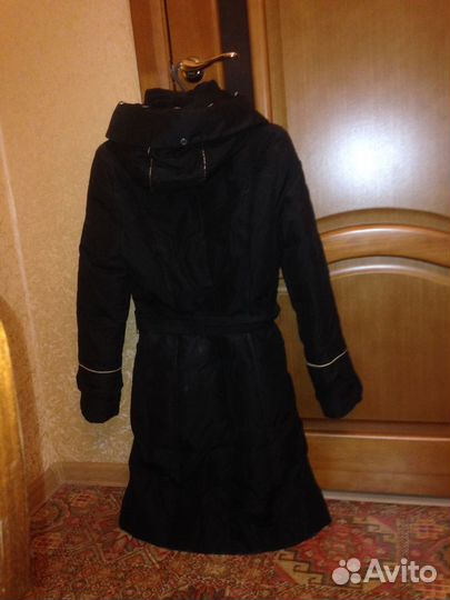 Продам пуховик для девочки