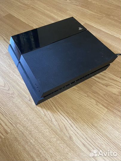 Sony PS4 fat