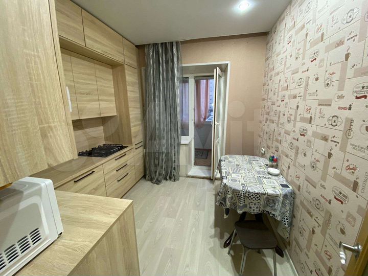 2-к. квартира, 50 м², 2/9 эт.