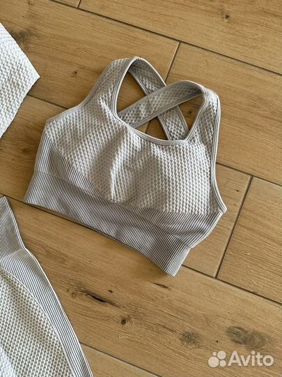 Костюм для фитнеса женский