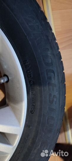 Bridgestone Turanza T001 215/55 R16