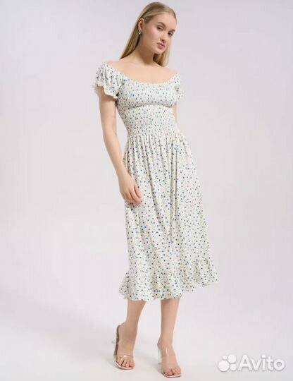 Платья s-m