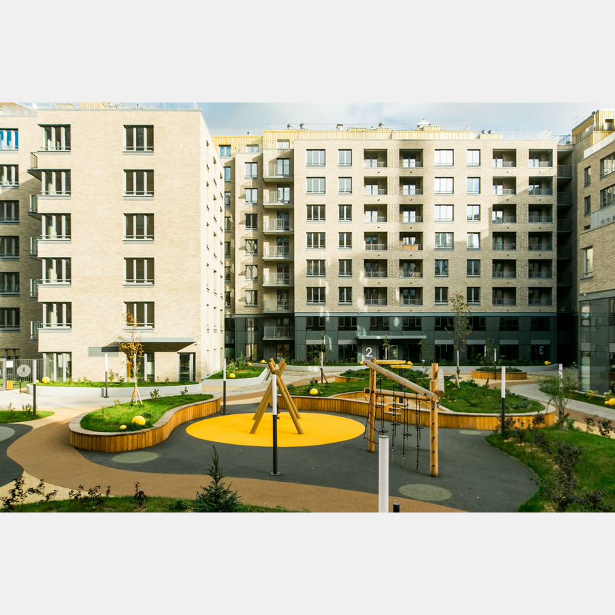 2-к. квартира, 75,3 м², 2/10 эт.