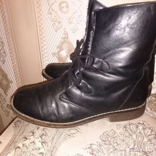 Ботинки на девочку 36-37р