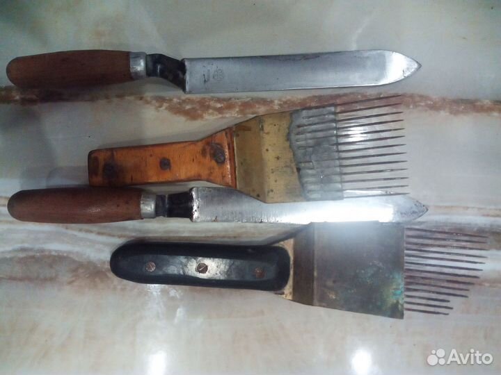 Инструмент для пчеловодства