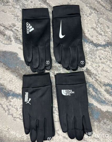 Перчатки The North Face