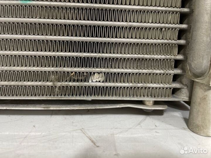 Интеркулер левый Audi Allroad C5 BES 2003