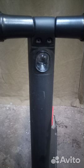 Электросамокат ninebot es1