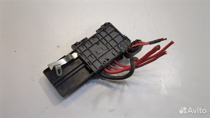 Блок предохранителей Volkswagen Golf 4, 1999