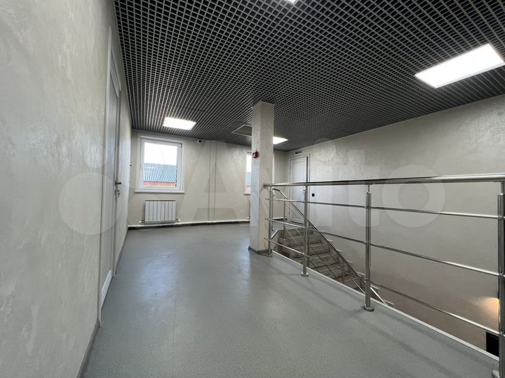 Здание, 826.5 м²
