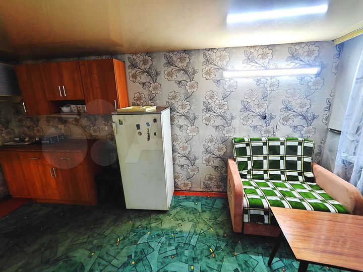 Комната 33,6 м² в 2-к., 1/2 эт.