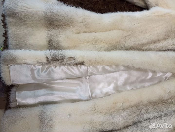 Шуба норковая 46 48 белая