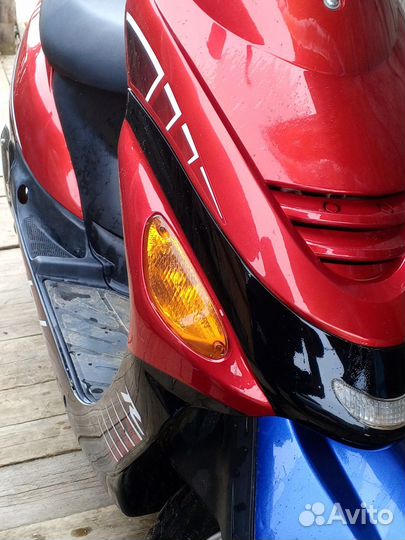 Продам скутер Рейсер метеор