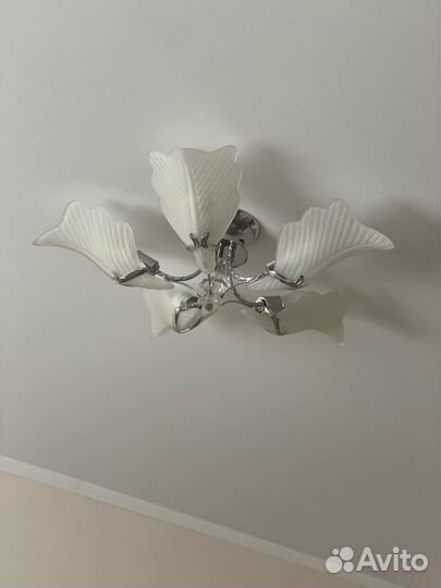 Люстра потолочная бу
