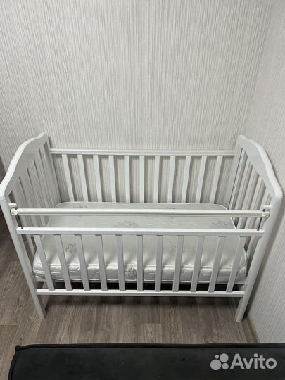 Детская кроватка 120*60 с матрасом