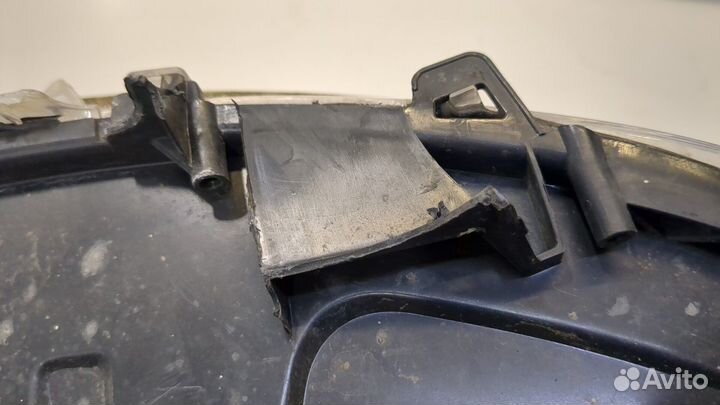 Фара (передняя) Peugeot 308, 2011