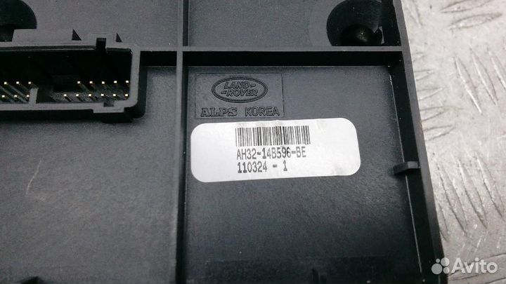 Блок управления подвеской Land Rover Range Rover S