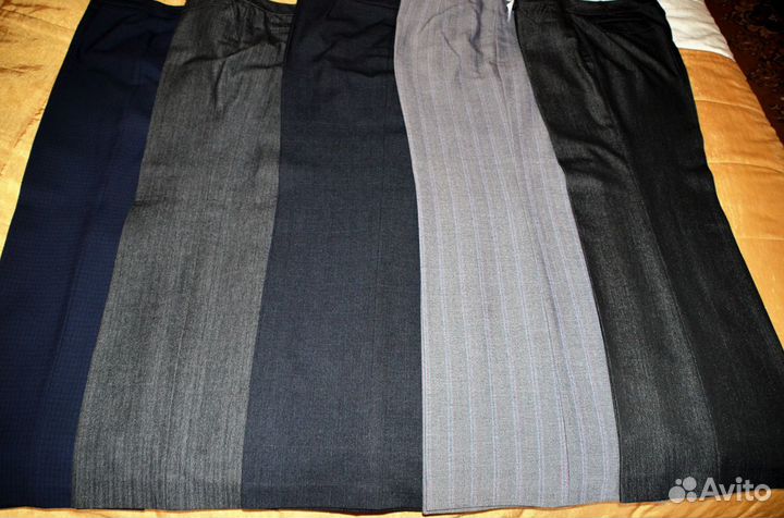 Брюки женские дефицитного фасона р-р 42