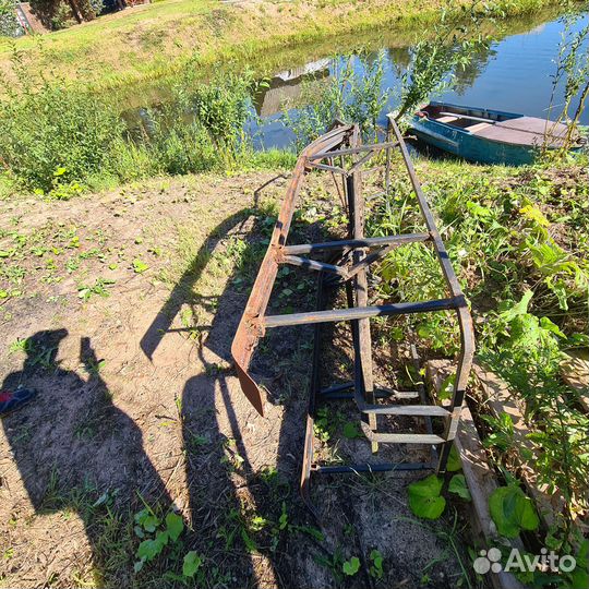 Сани для снегохода