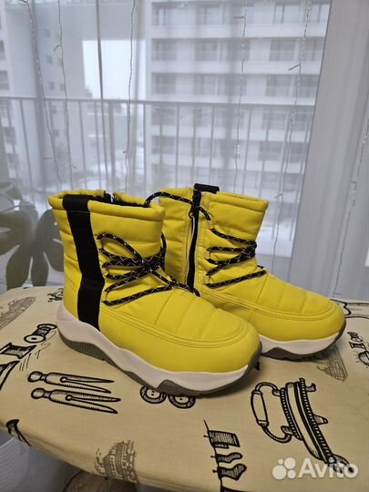 Дутики reserved