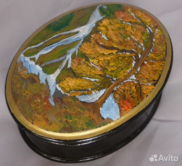 Шкатулка овальная декоративная авторская