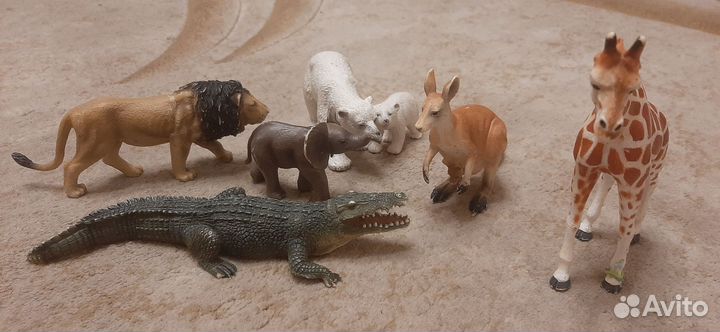 Фигурки животных Mojo
