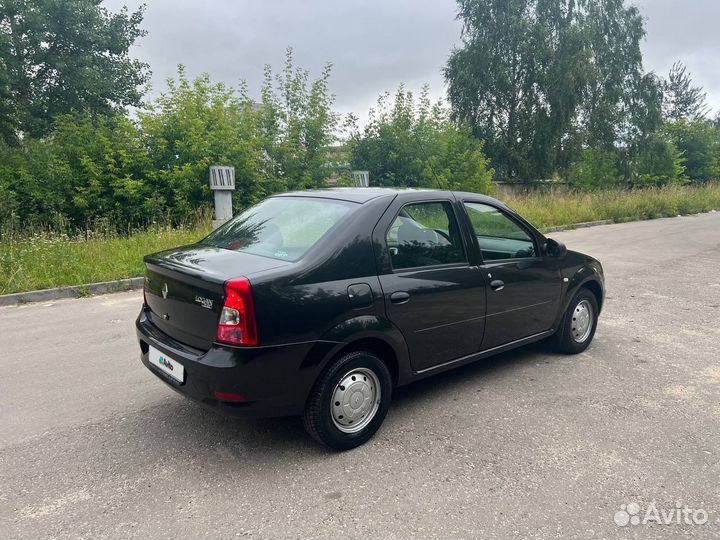Renault Logan 1.6 AT, 2015, 24 203 км