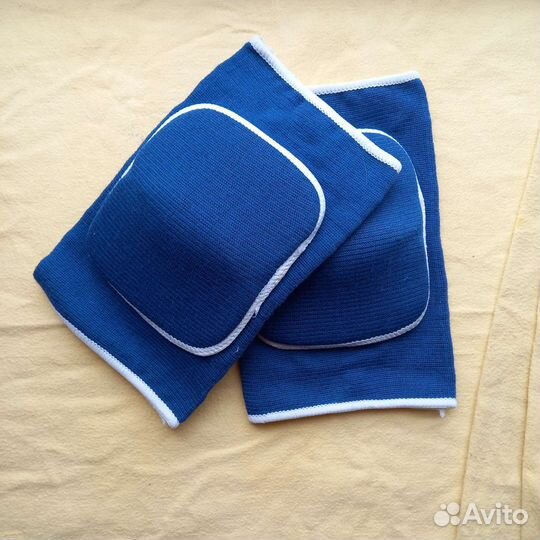 Наколенникидля валейбола