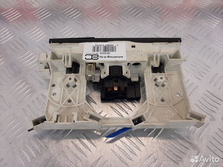 Блок управления печки / климат-контроля Mitsubishi