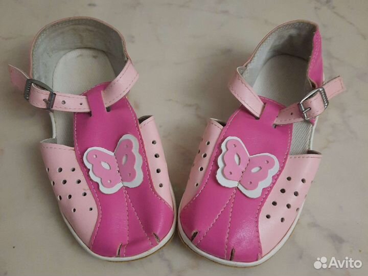 Сандалии для девочки