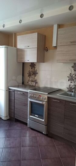 2-к. квартира, 50 м², 2/3 эт.