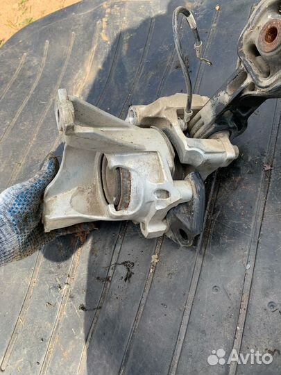 Подушка двигателя передний правый honda CR-V