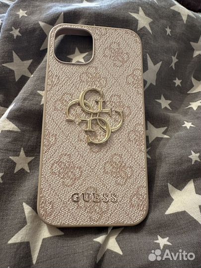 Чехол на iPhone 13 guess