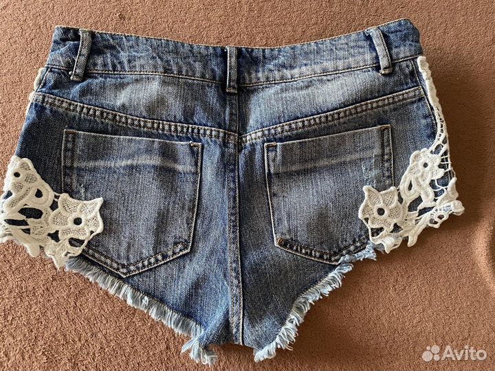 Шорты женские