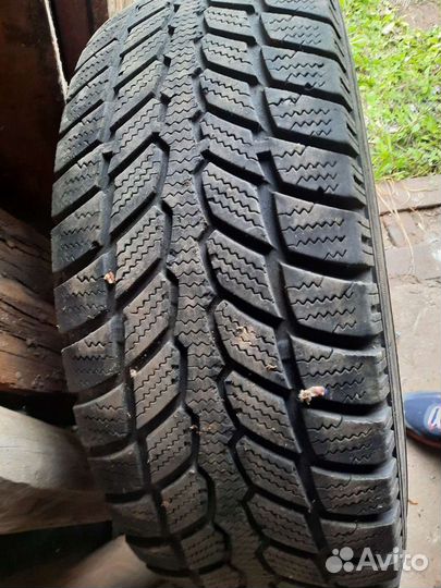 Maxtrack E3 31/50 R15