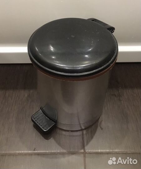 Мусорное ведро