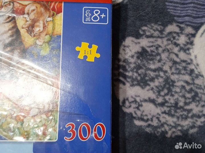 Пазлы новые на 300 деталей